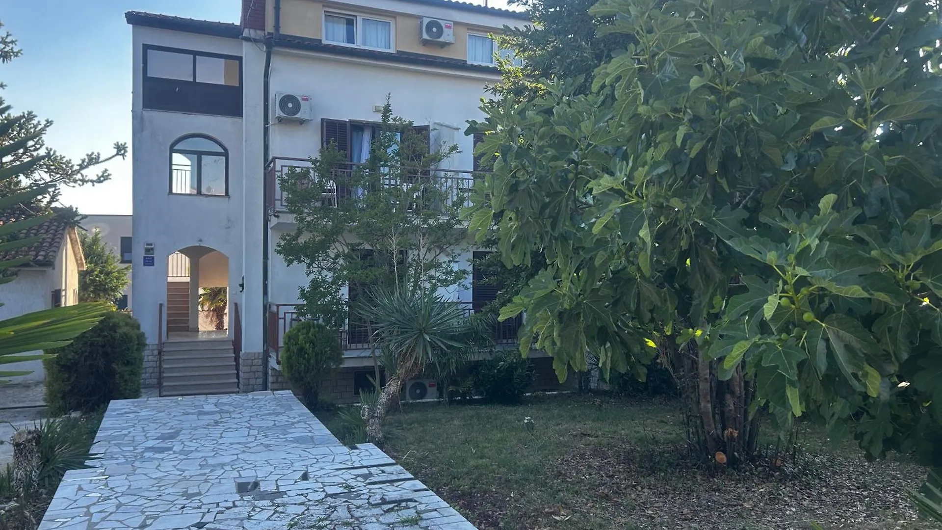Homestay Aryan Apartmani Porec