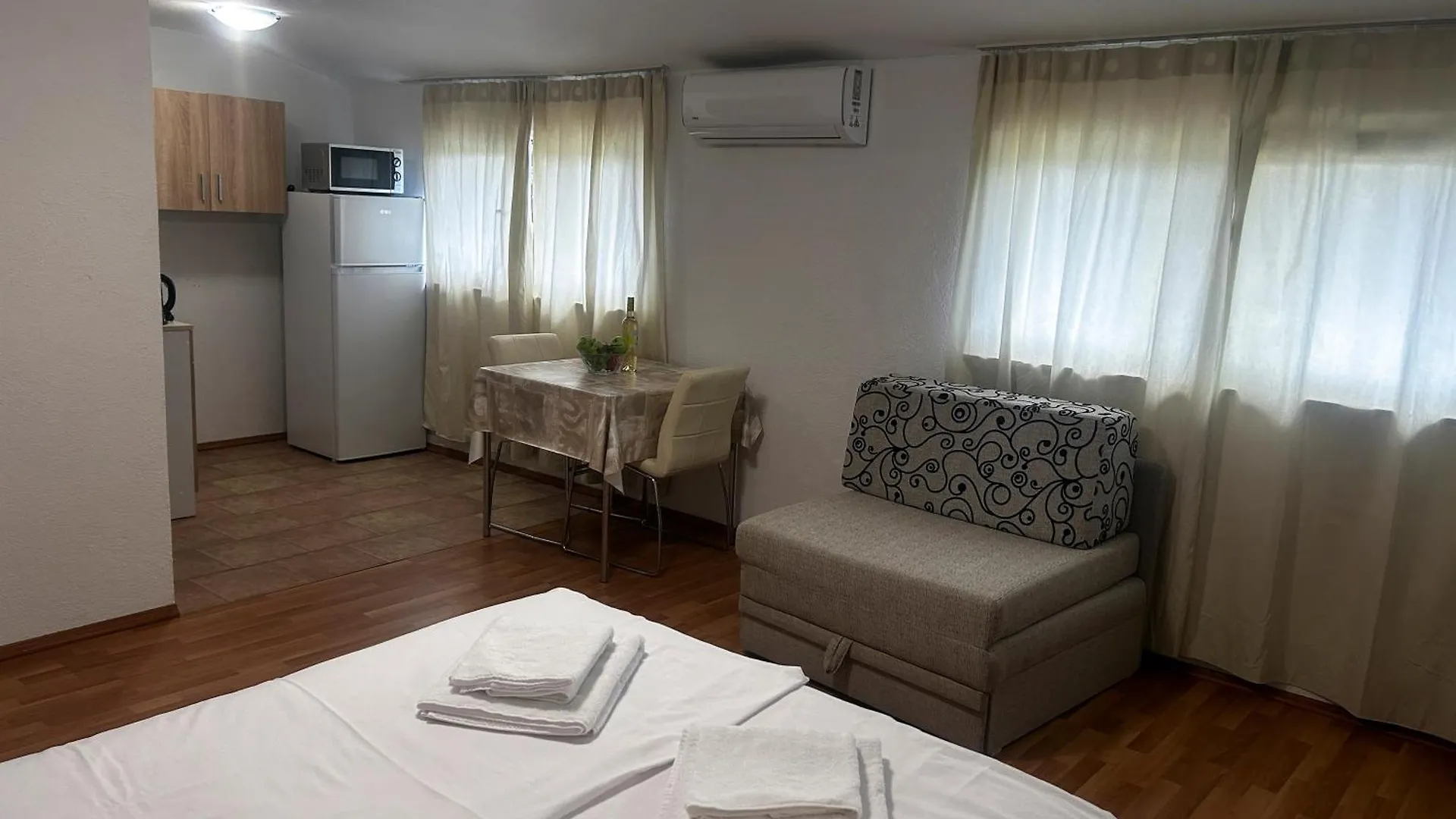 Aryan Apartmani Porec Homestay