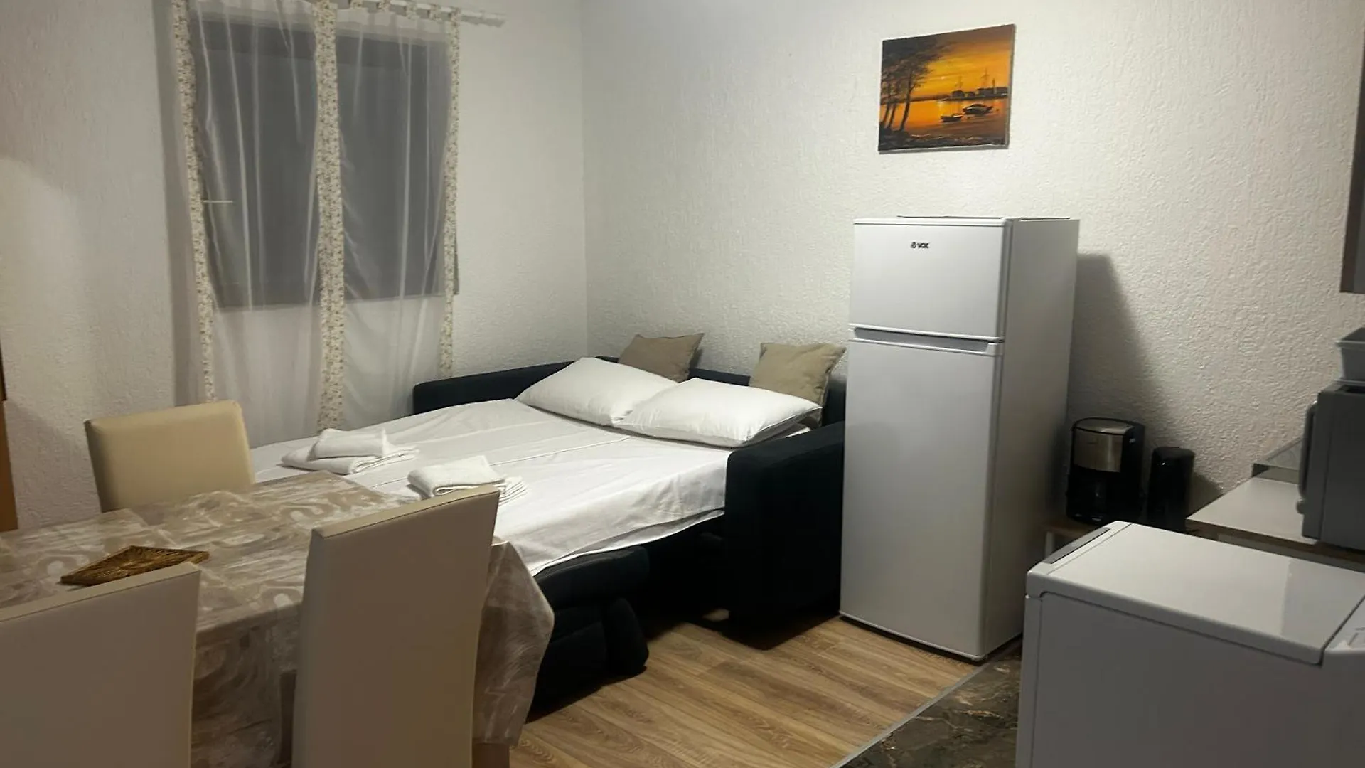 Aryan Apartmani 포레치 홈스테이